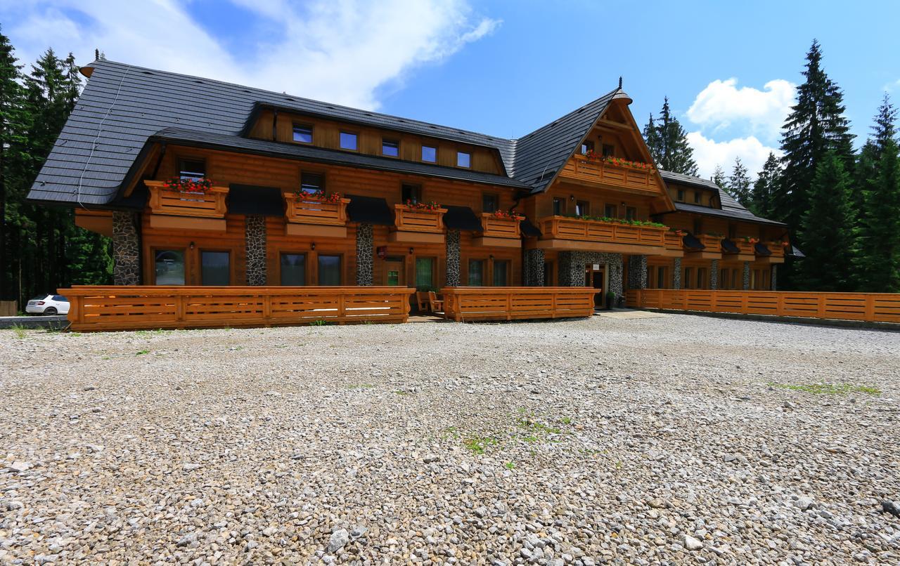 Horský Hotel Kristína Hrustin Exterior foto